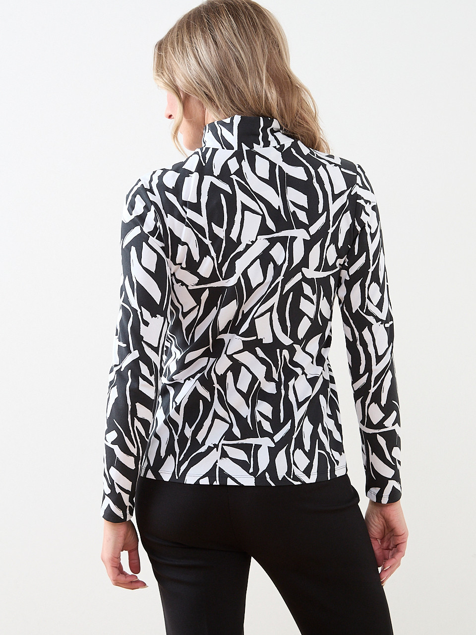 Long Sleeve Stretch-Jersey Turtleneck | Cleo