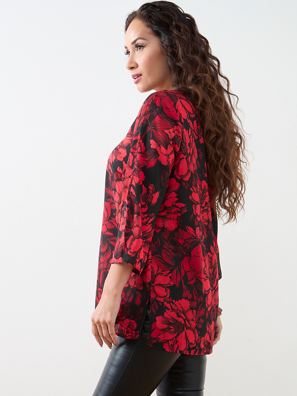 Petite 3/4 Sleeve Sequin-Trimmed Tunic