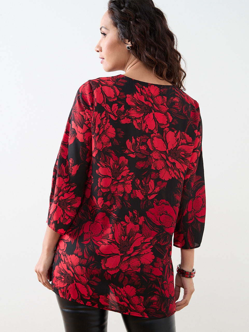 Petite 3/4 Sleeve Sequin-Trimmed Tunic