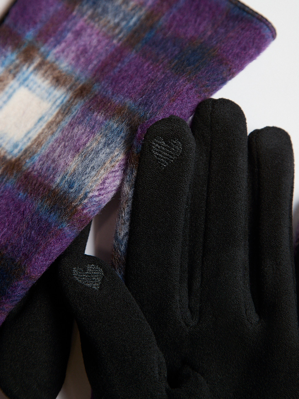 Amethyst Cloth Plaid Detail Gloves