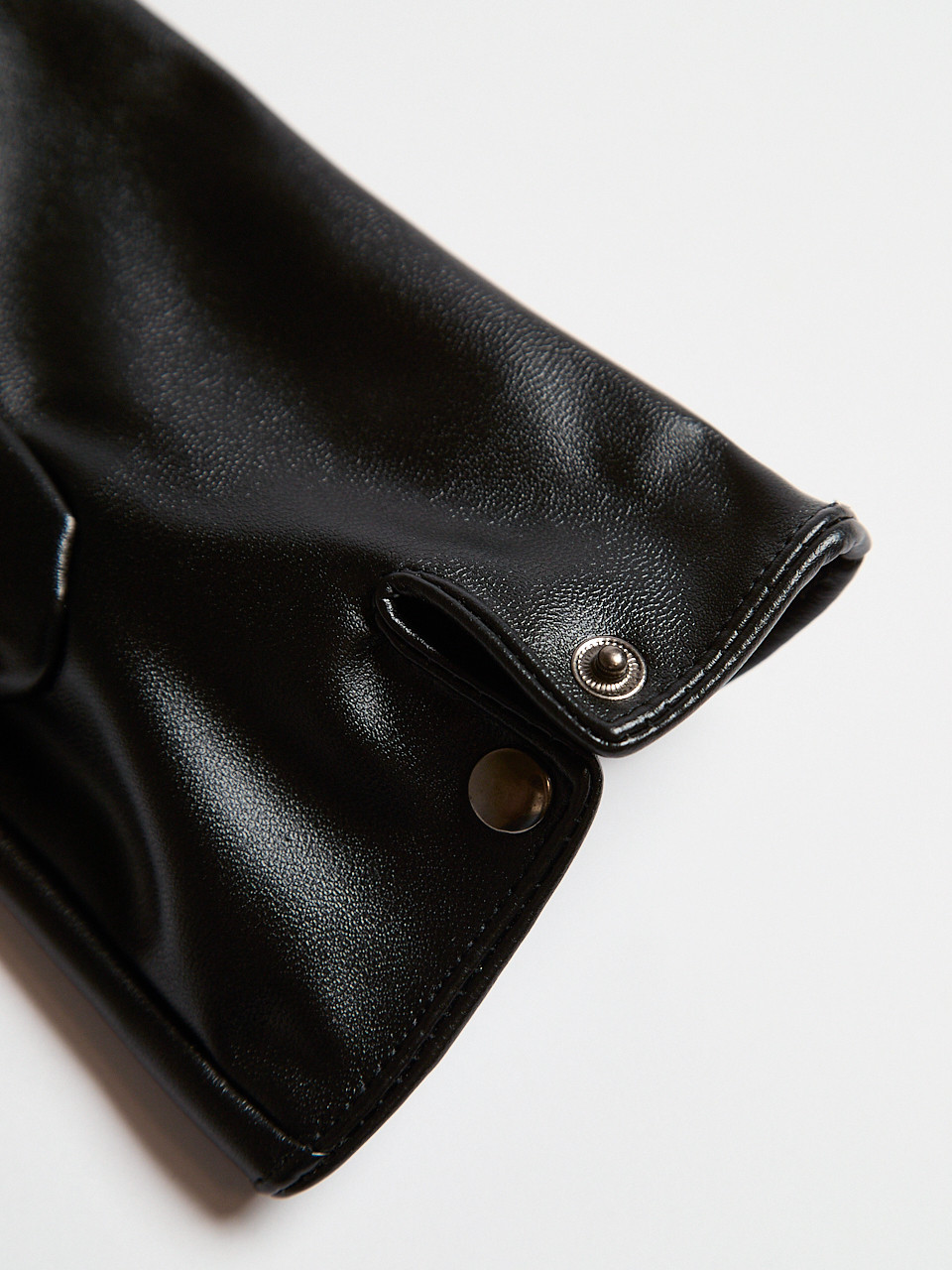 Vegan Leather Bow Detail Gloves