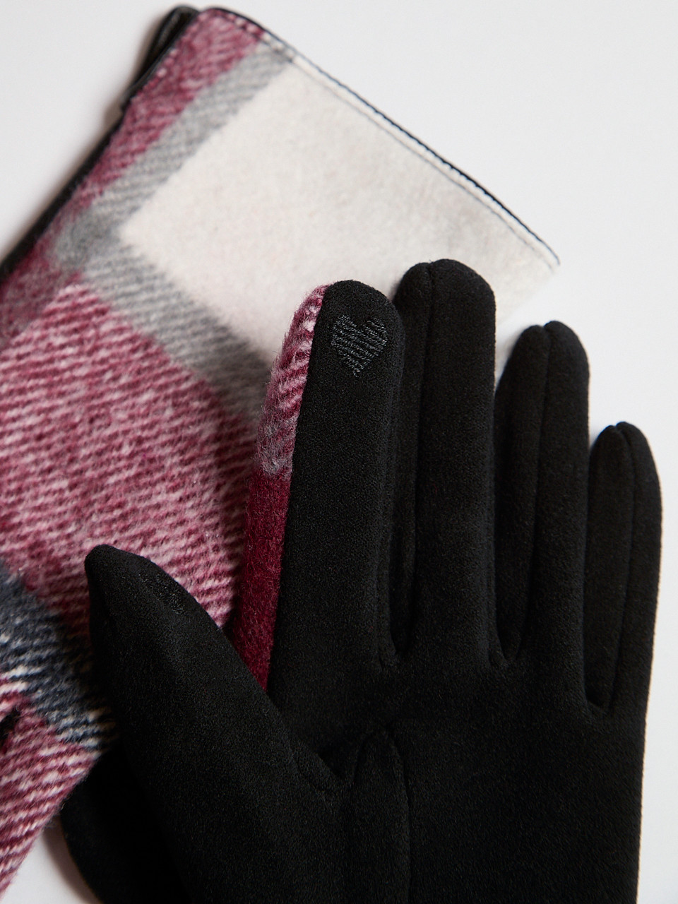 Deep Ruby Cloth Plaid Detail Gloves