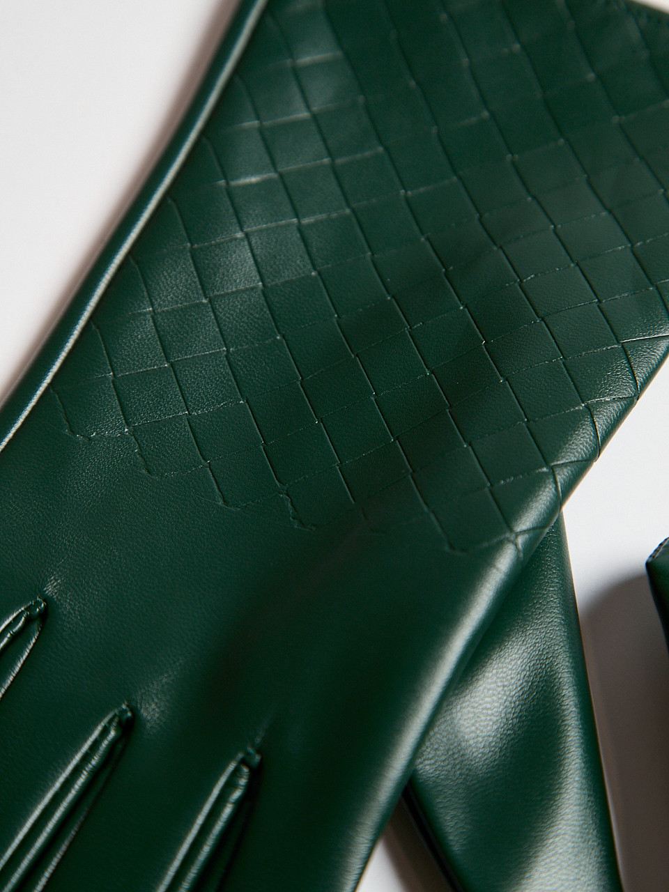 Emerald Leather Woven Detail Gloves
