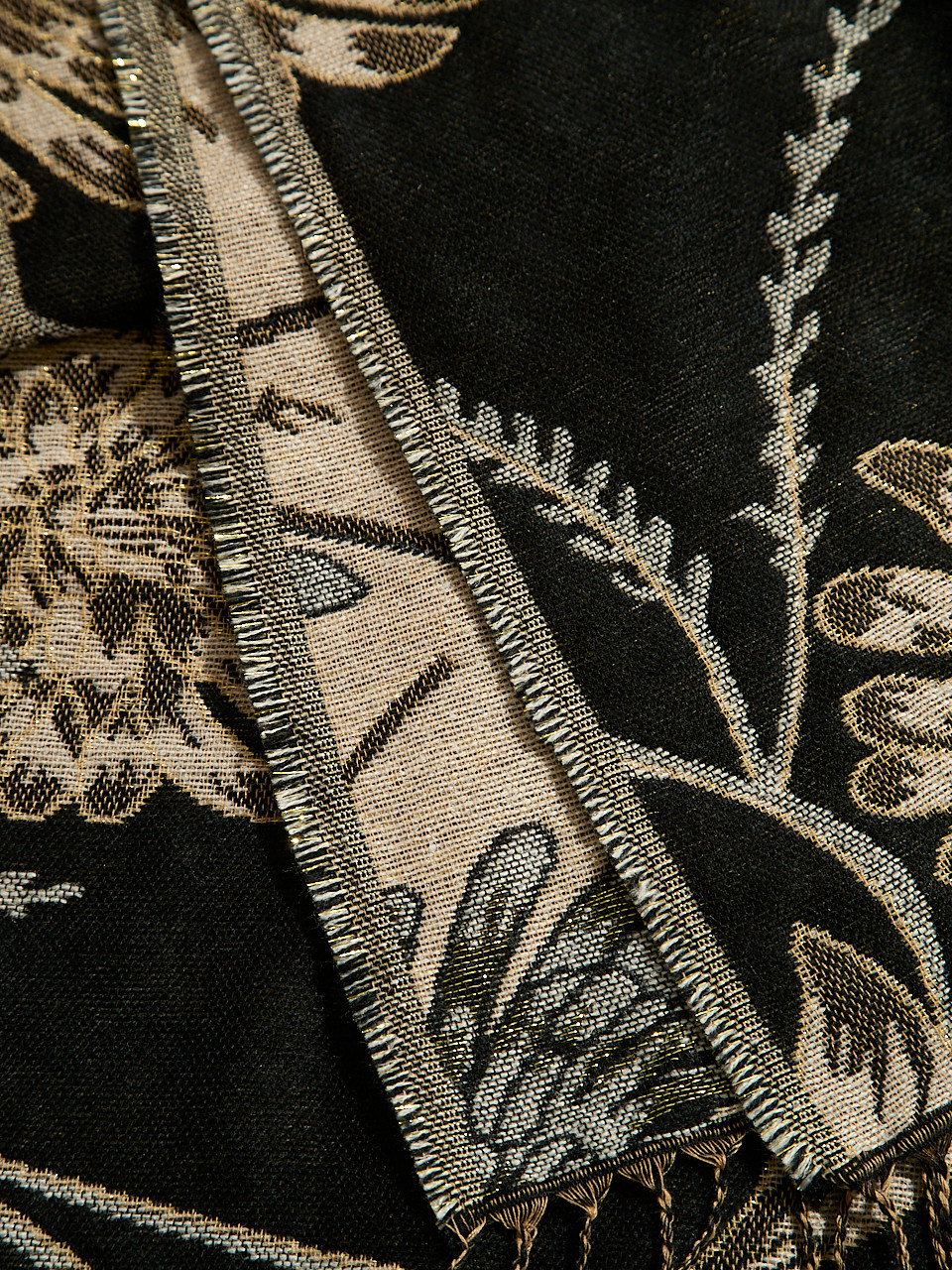 Lurex Black/Gold Floral Scarf