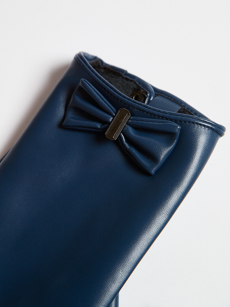 Navy Vegan Leather Bow Detail Gloves
