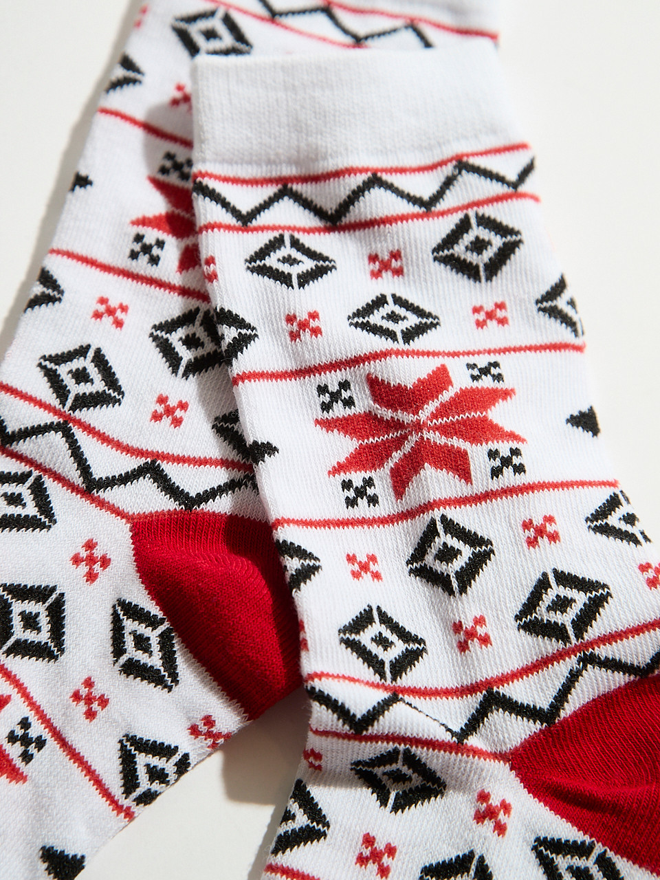 Red & White Nordic Crew Socks