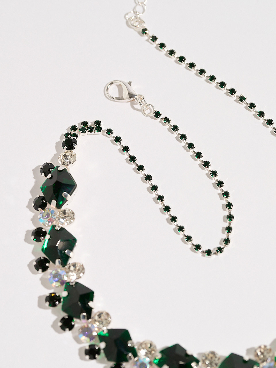 Short Silver Emerald & Crystal Stones Necklace