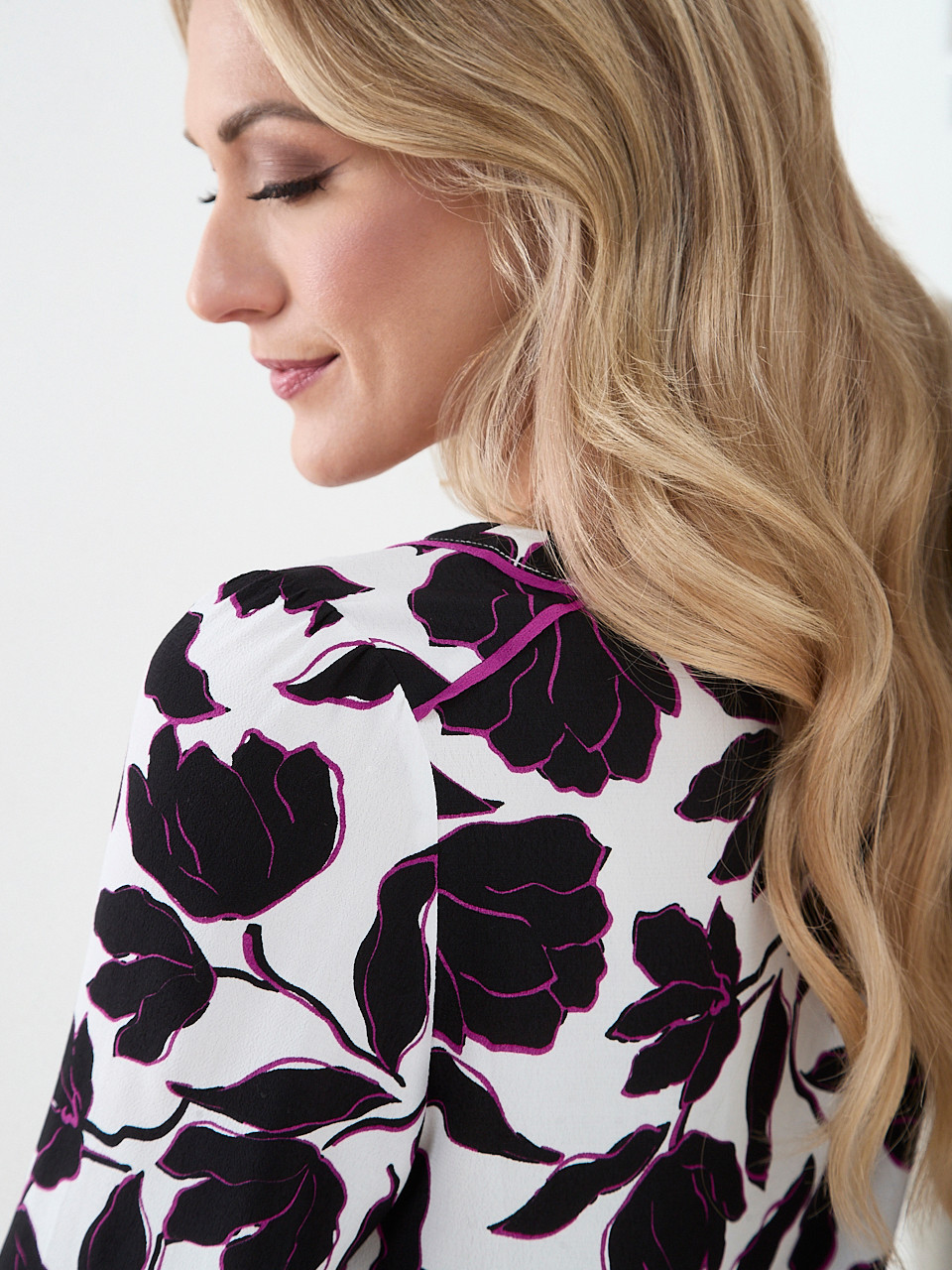 3/4 Sleeve Piping Detail Blouse