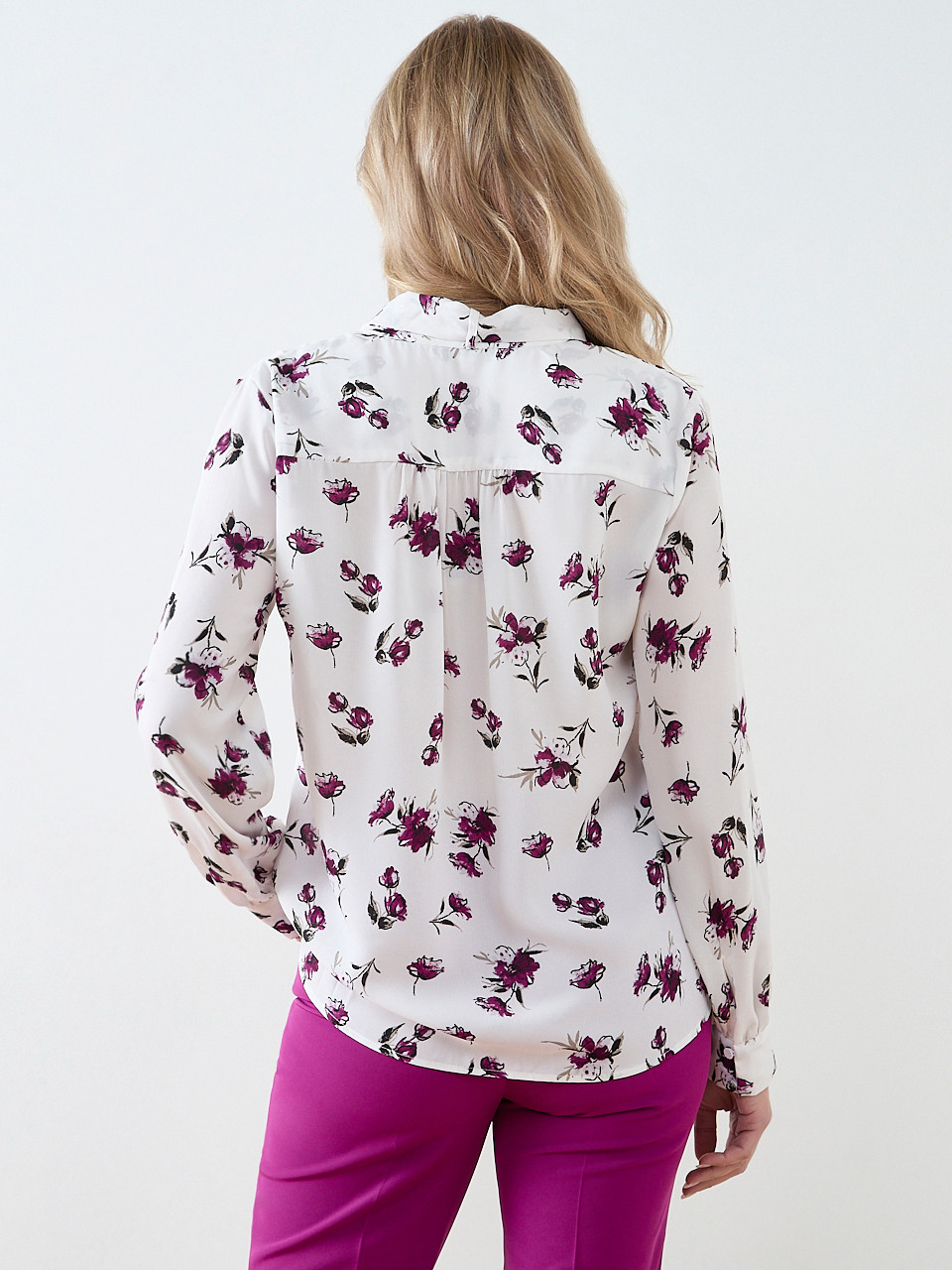 Long Sleeved Removable Bow Blouse