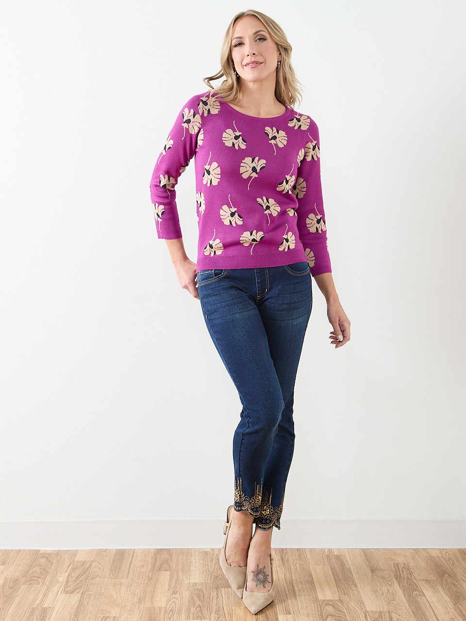 3/4  Sleeve Knit Pattern Pullover