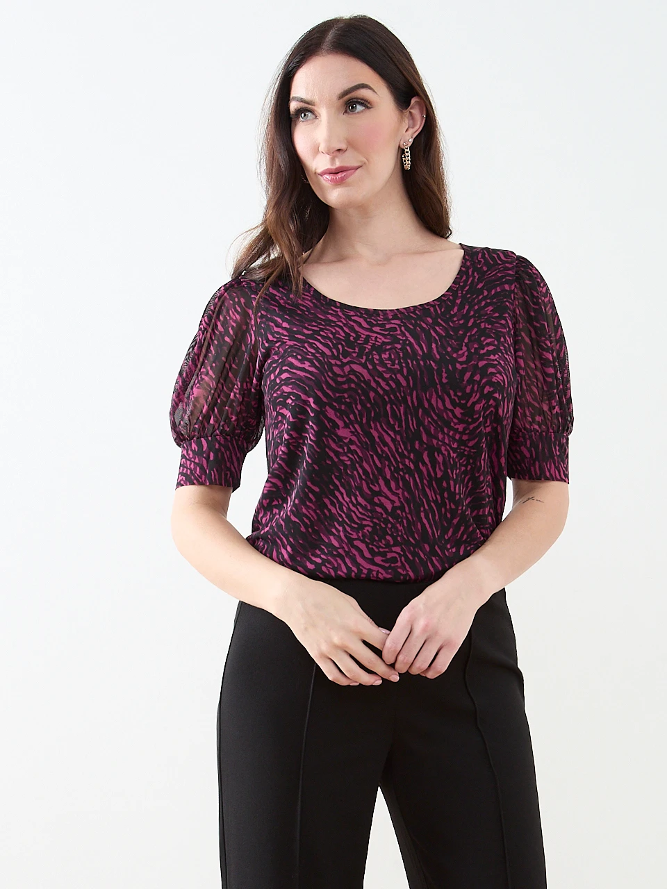 Short Sleeve Round Neck Mesh Top