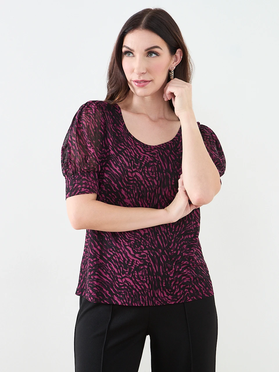 Short Sleeve Round Neck Mesh Top