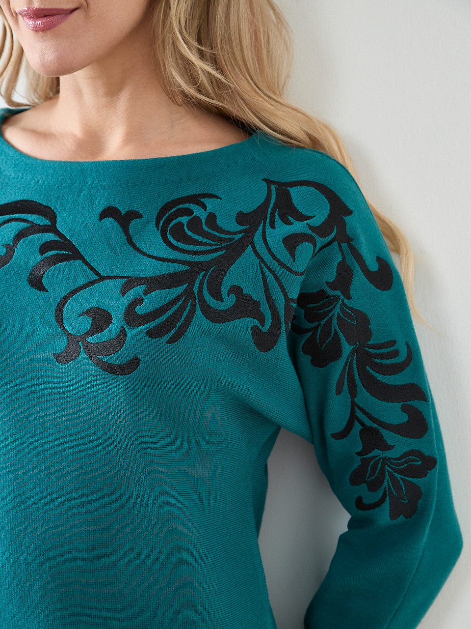 Long Sleeve Scroll Embroidered Sweater