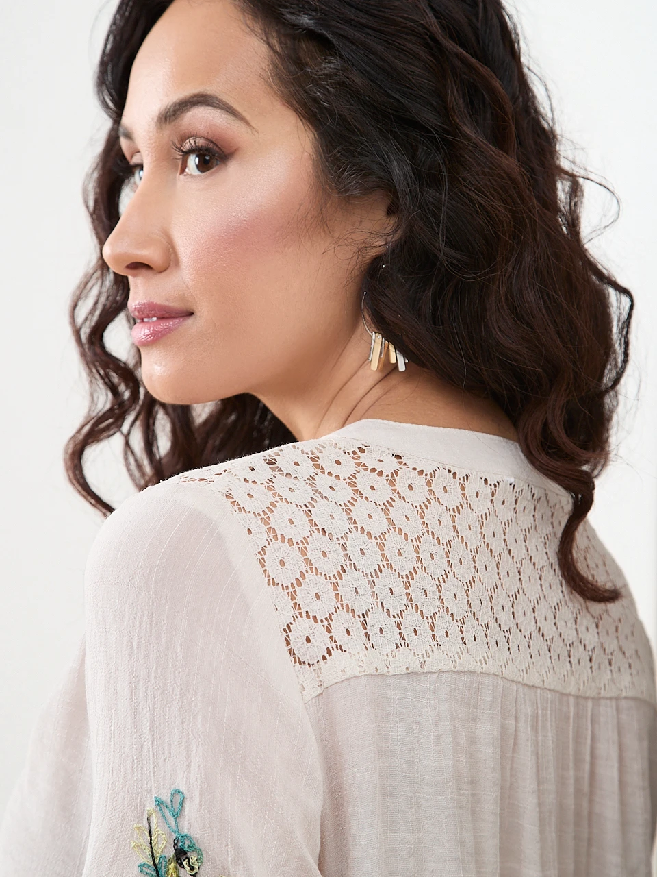 Petite 3/4 Embroidered Sleeve Tunic Blouse