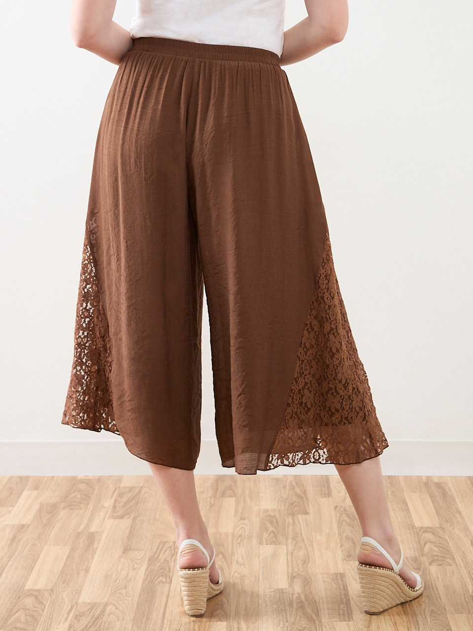 Gauze & Lace Wide Leg Crop Pant