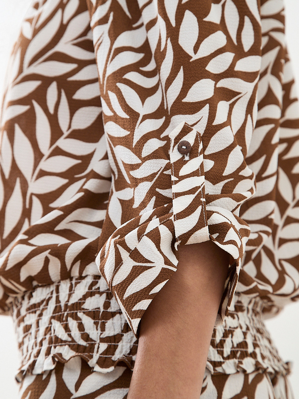 Petite 3/4 Sleeve Smocked Hem Blouse