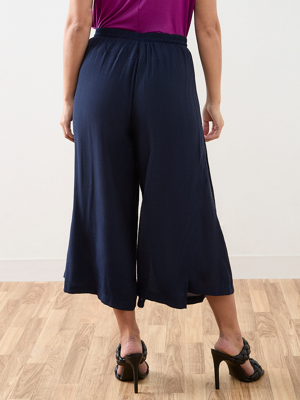 Petite Gauze Double-Layer Crop Pant | Cleo
