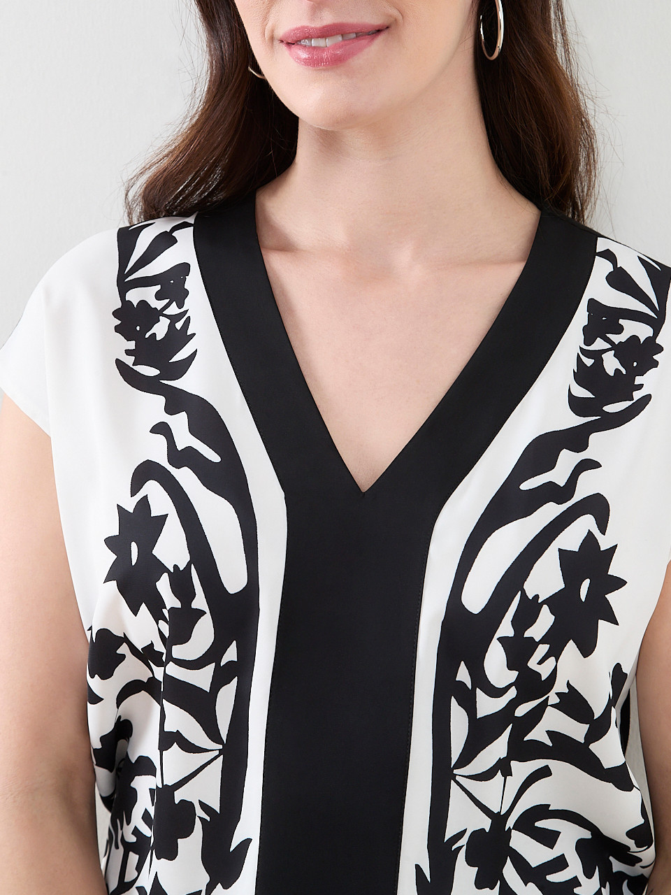 V-Neck Border Print Blouse