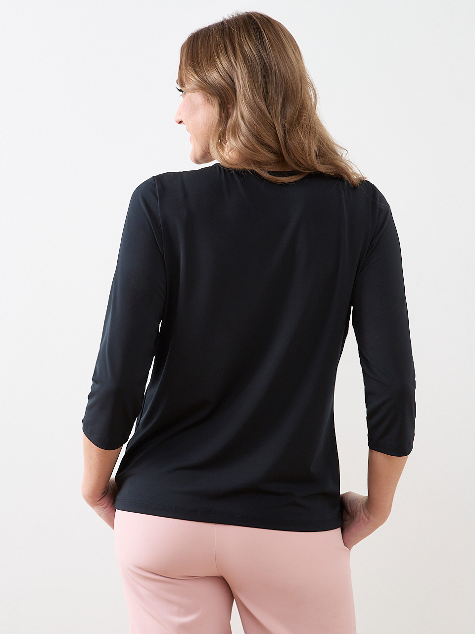 3/4 Sleeve Round Neck with Hardware Top