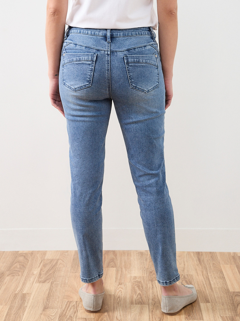 Lilly Vintage Ankle Jean
