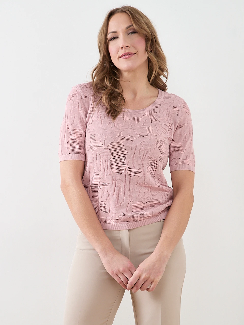 Short Sleeve Mesh Pattern Sweater