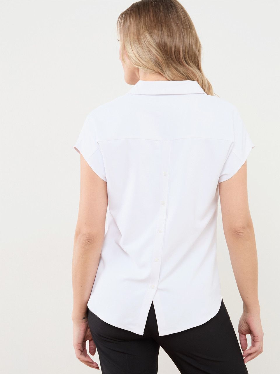 Relaxed Back Button Blouse in Solid White