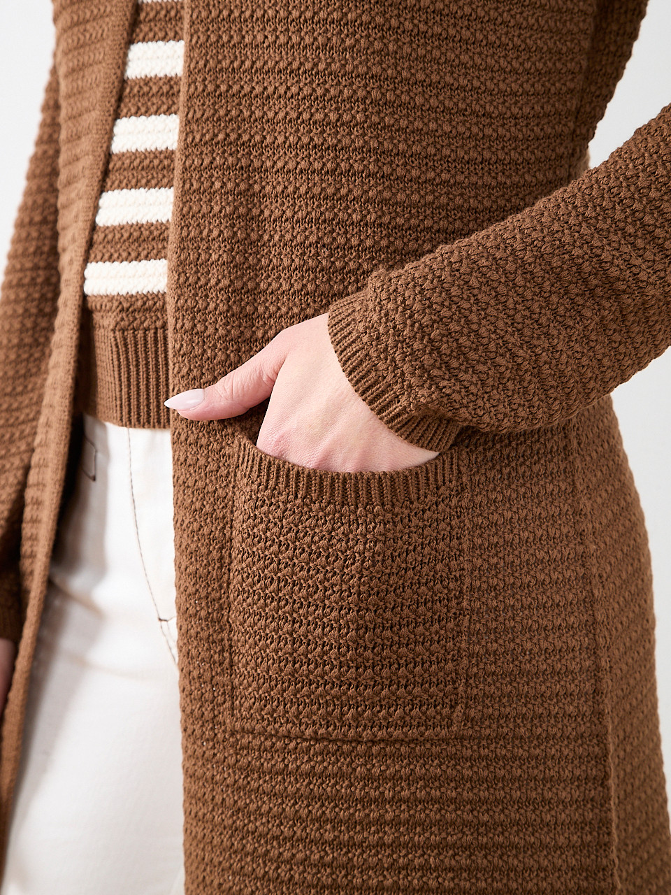 Long Sleeve Textured Cardigan Sweater in Tobacco