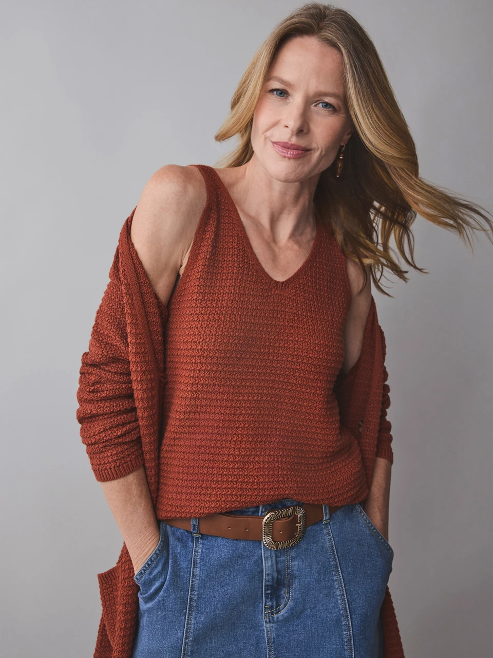 Sleeveless Textured V-Neck Sweater in Terracotta
