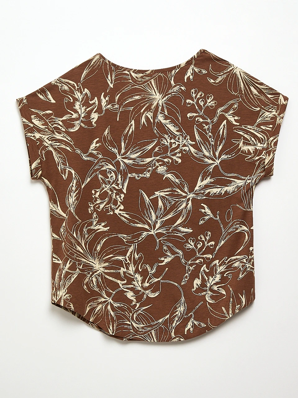 Petite Short Cuffed Sleeve Slub Boat Neck Tee in Tobacco Sketch