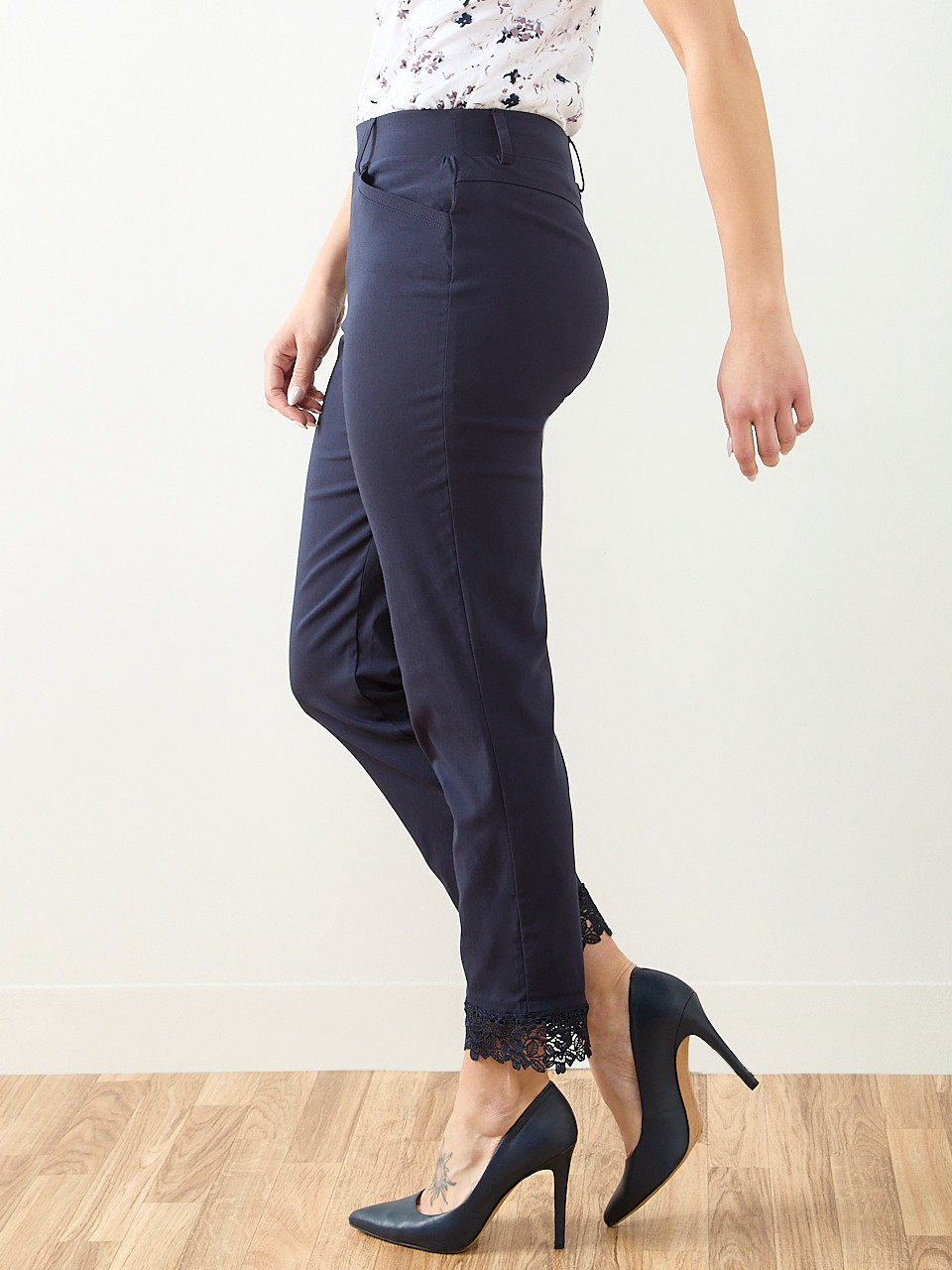 Emily Embroidered Microtwill Ankle Pant in Navy
