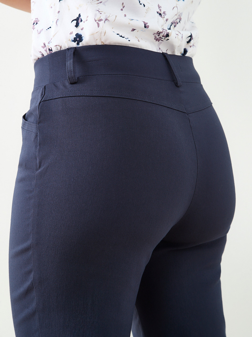 Emily Embroidered Microtwill Ankle Pant in Navy