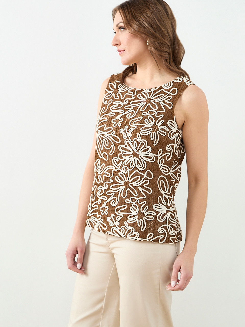 Sleeveless Floral Applique Top in Tobacco
