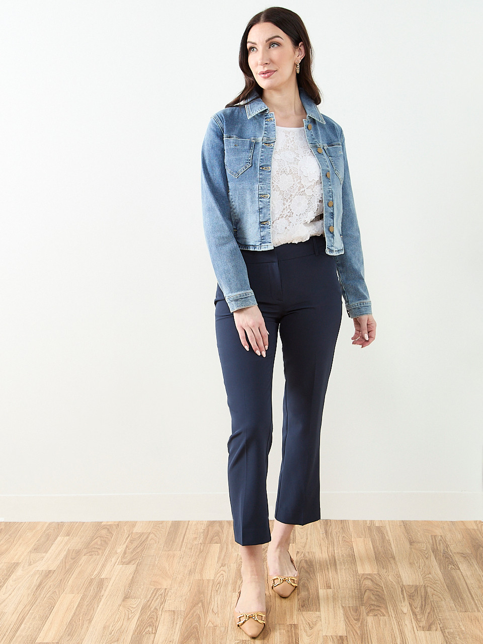 Sleeveless 3D Floral Mixed Media Top in White