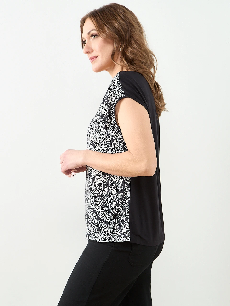 Cap Sleeve Mixed Media Hardware Top in Floral