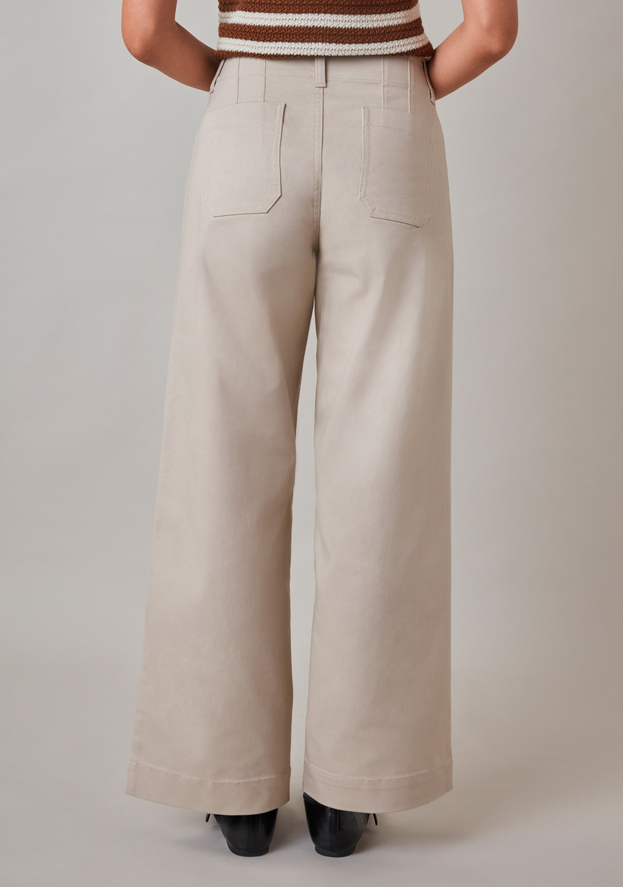 Haylie Wide Leg Denim Jean in Stone