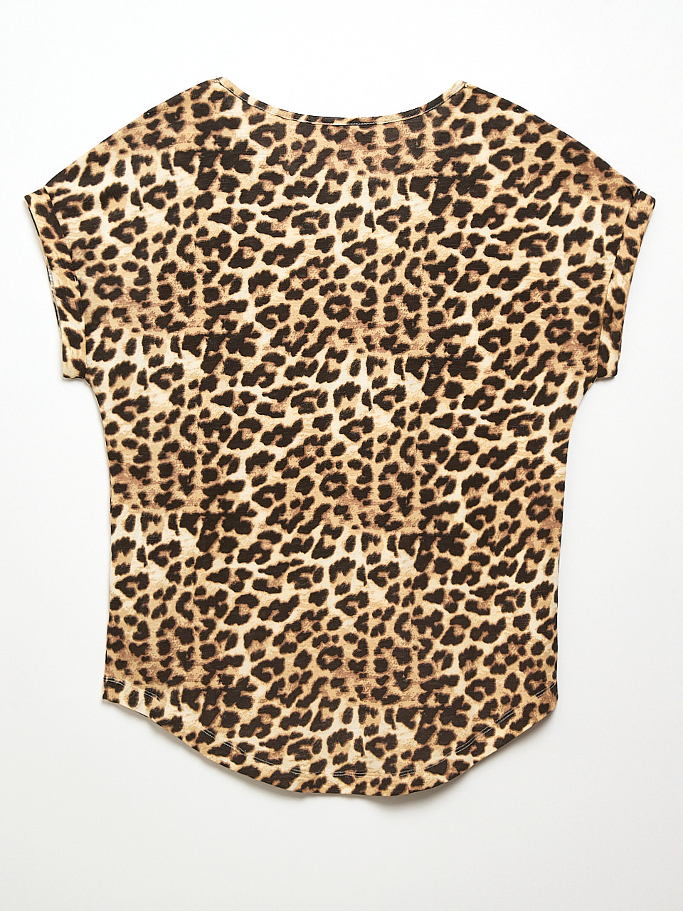 Short Cuffed Sleeve Slub Boat Neck Tee in Animal