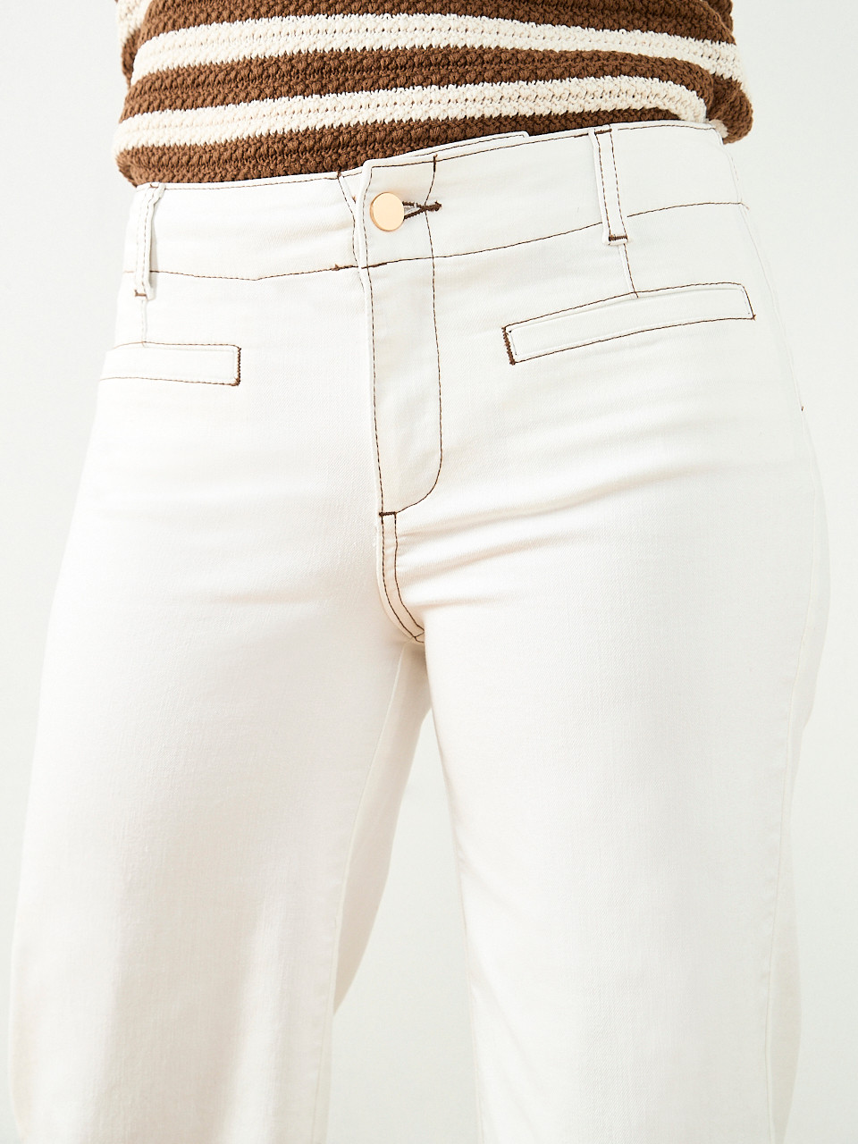 Haylie Wide Embroidered Crop Denim Jean in Ecru