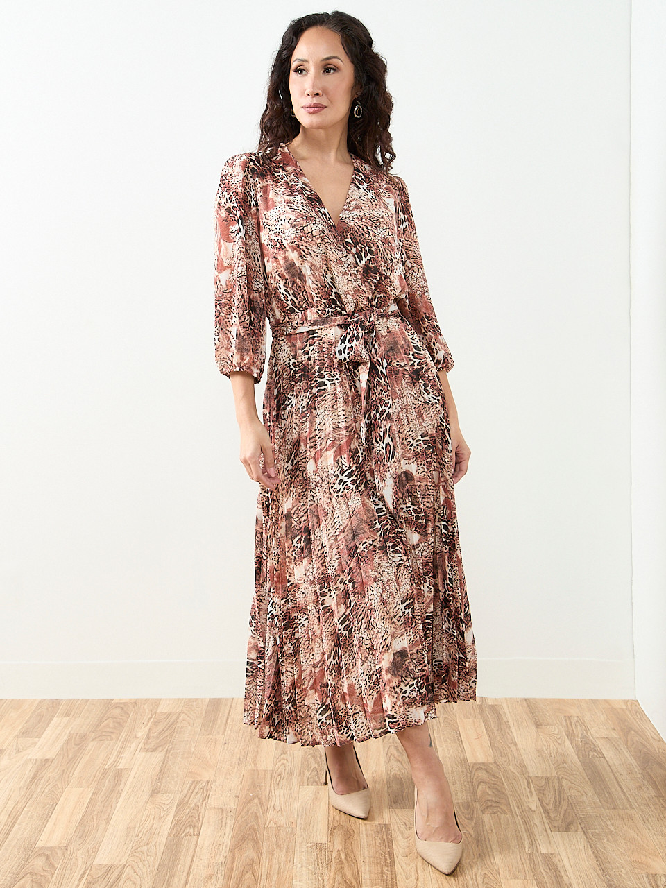 Petite V Neck Pleated Maxi Dress in Animal Print