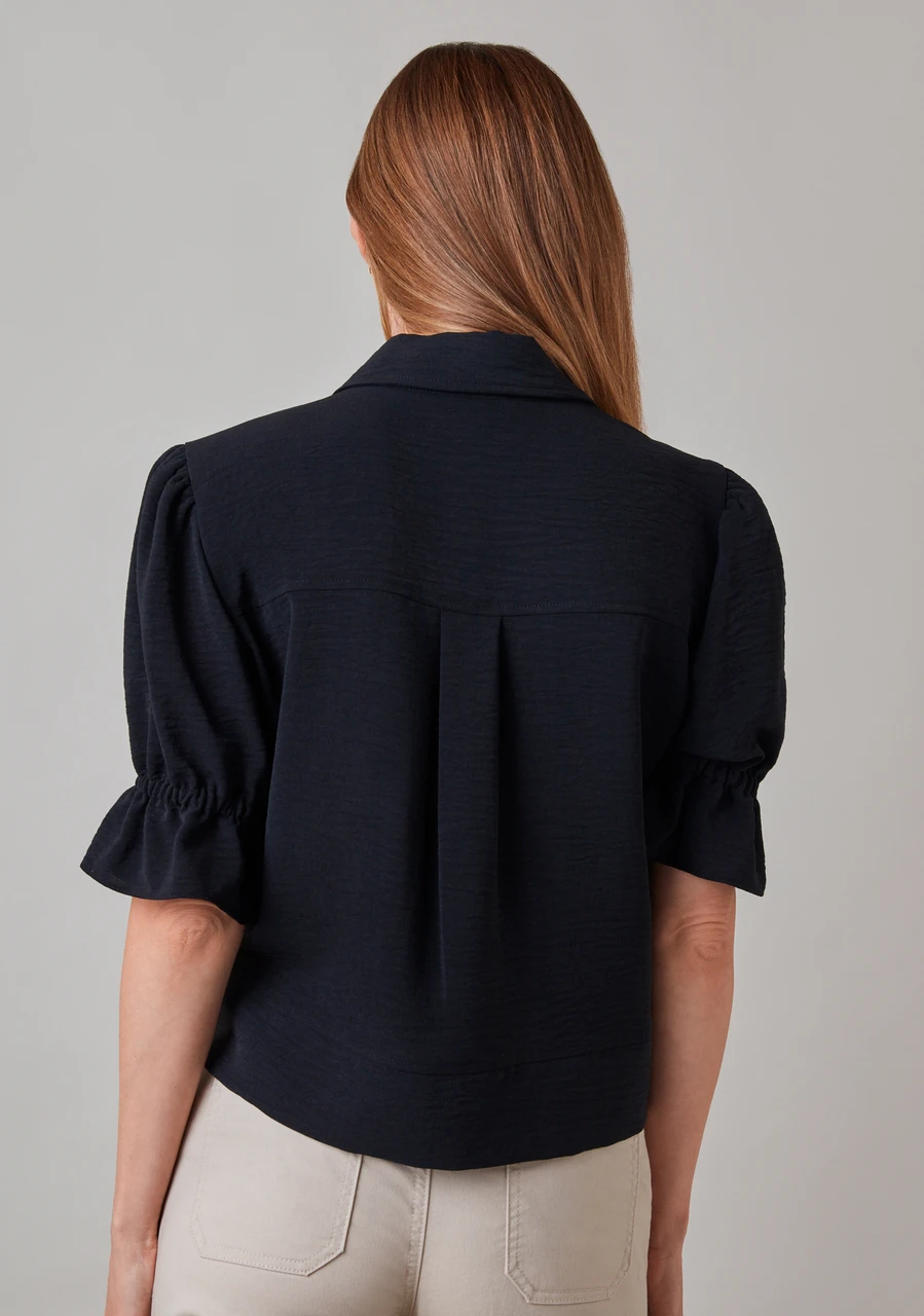 Airflow Flounce Sleeve Jacket in Black