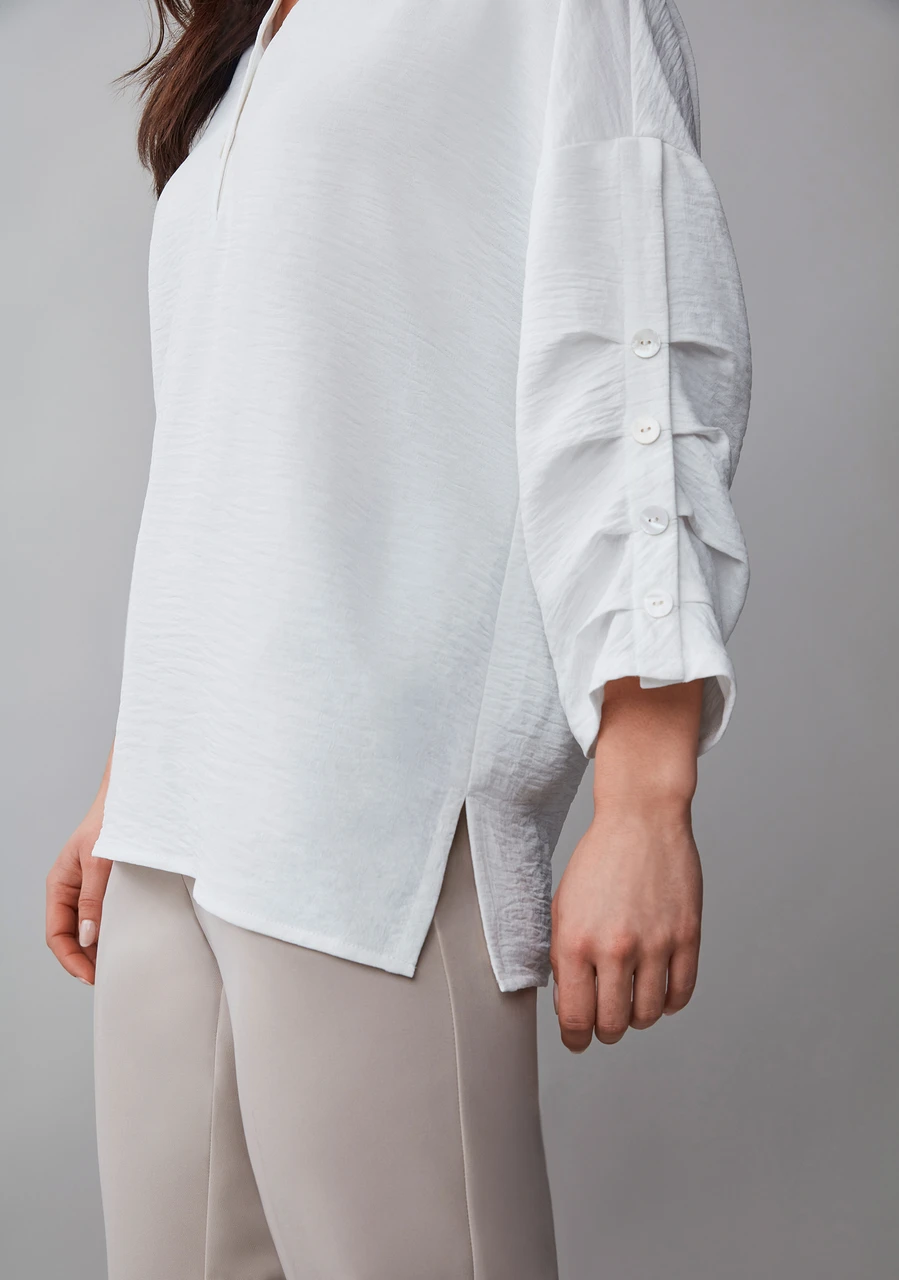 3/4 Sleeve Button Detail Split Neck Blouse in White