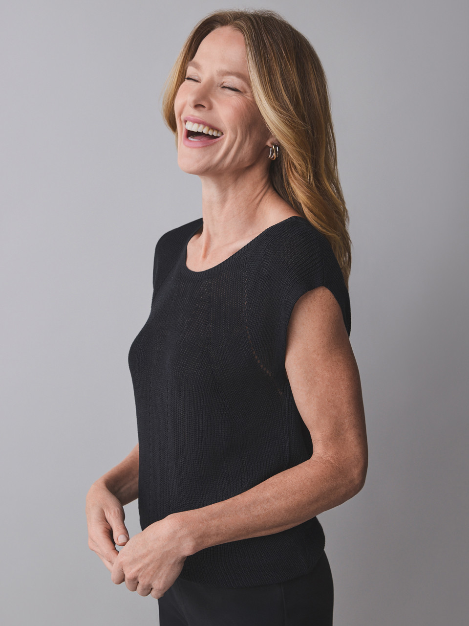 Cap Sleeve Scoop Neck Sweater in Black