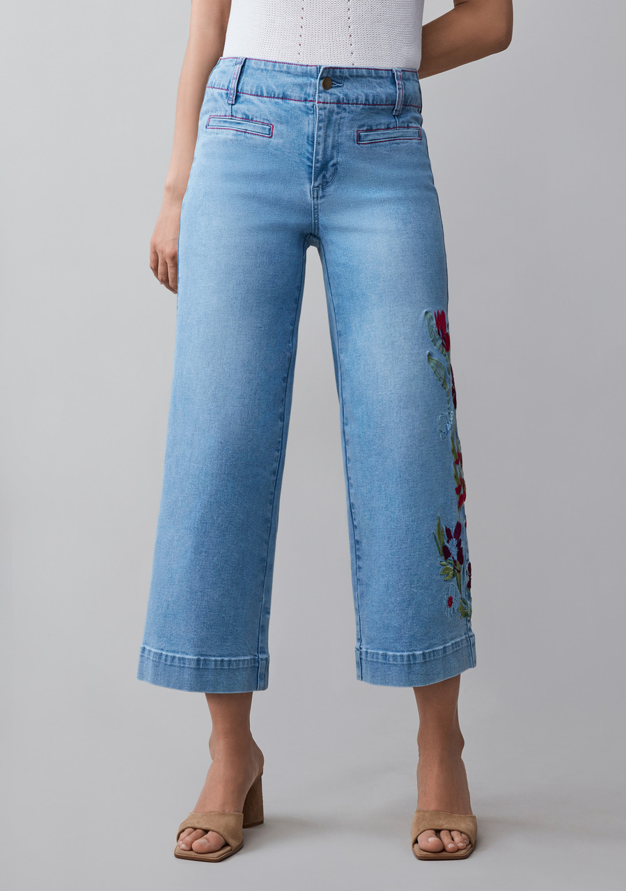 Haylie Embroidered Denim Crop Jean | Light Wash | Cleo