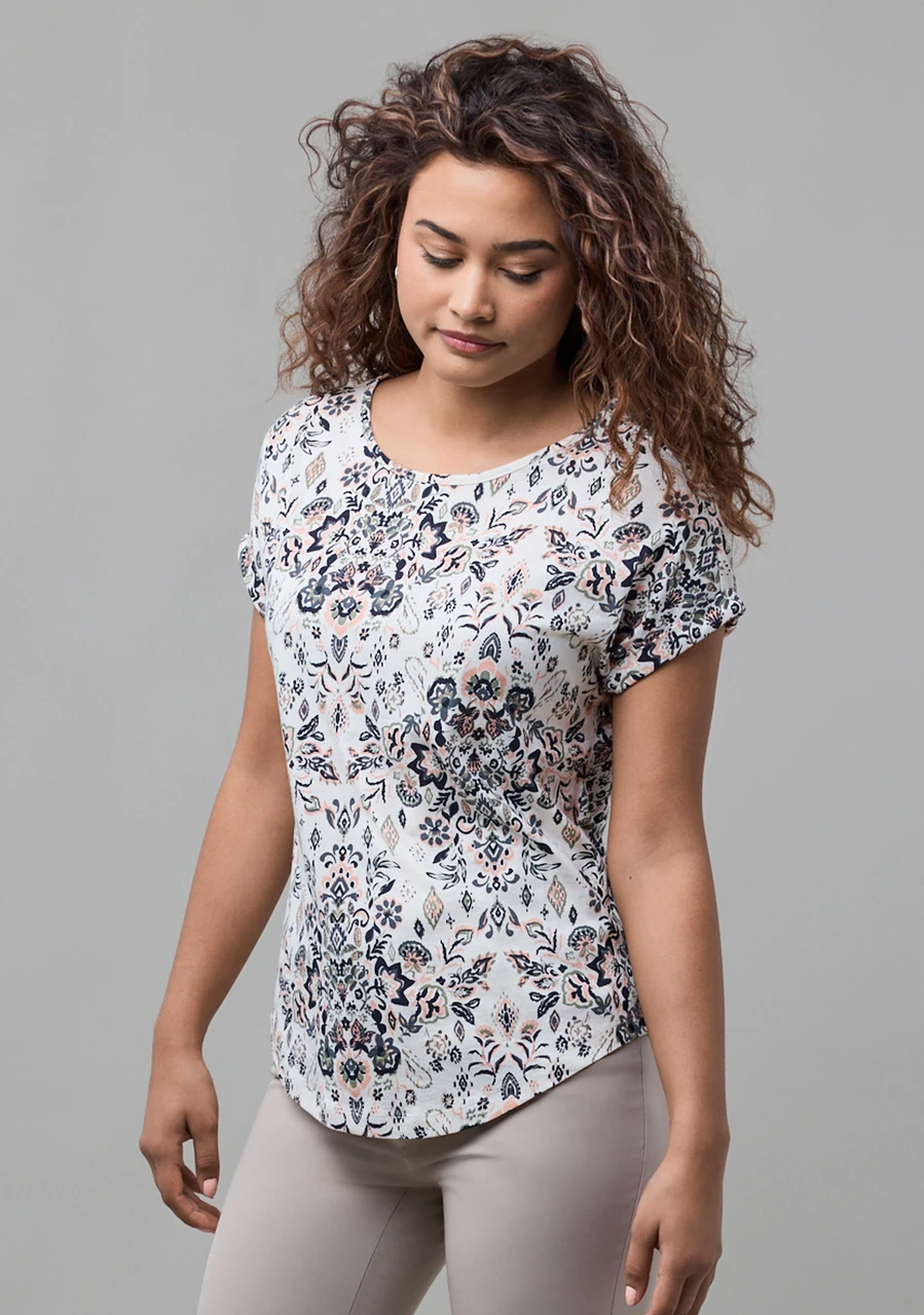 Short Sleeve Cuffed Slub Boat Neck Tee in Navy Paisley