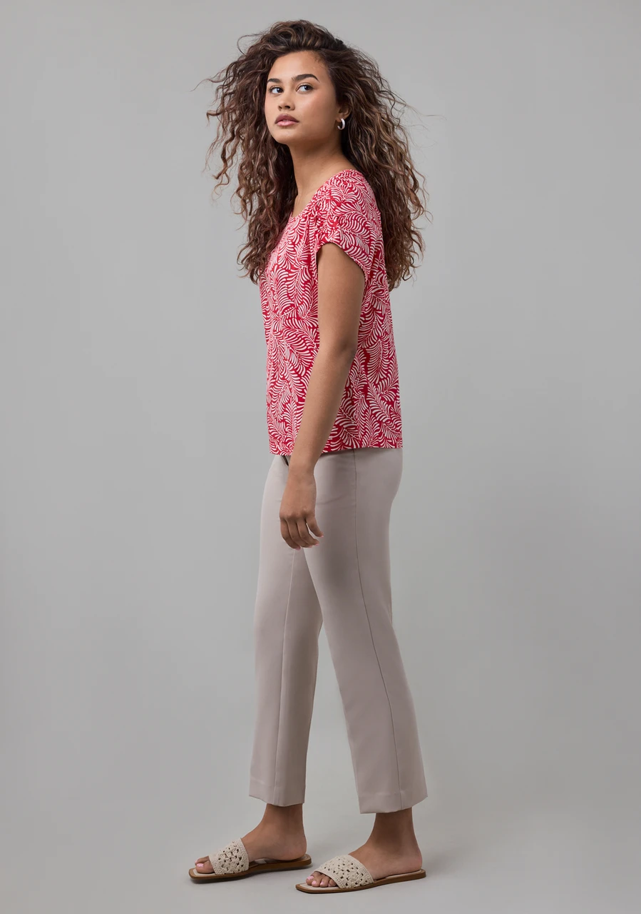 Rouched Shoulder Boat Neck Tee in Crimson Leaf