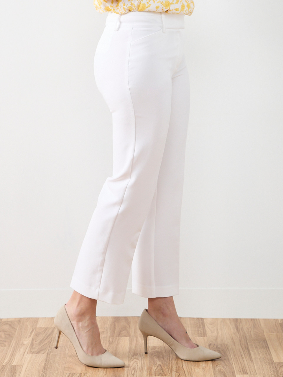 Leah Ankle Pant in White