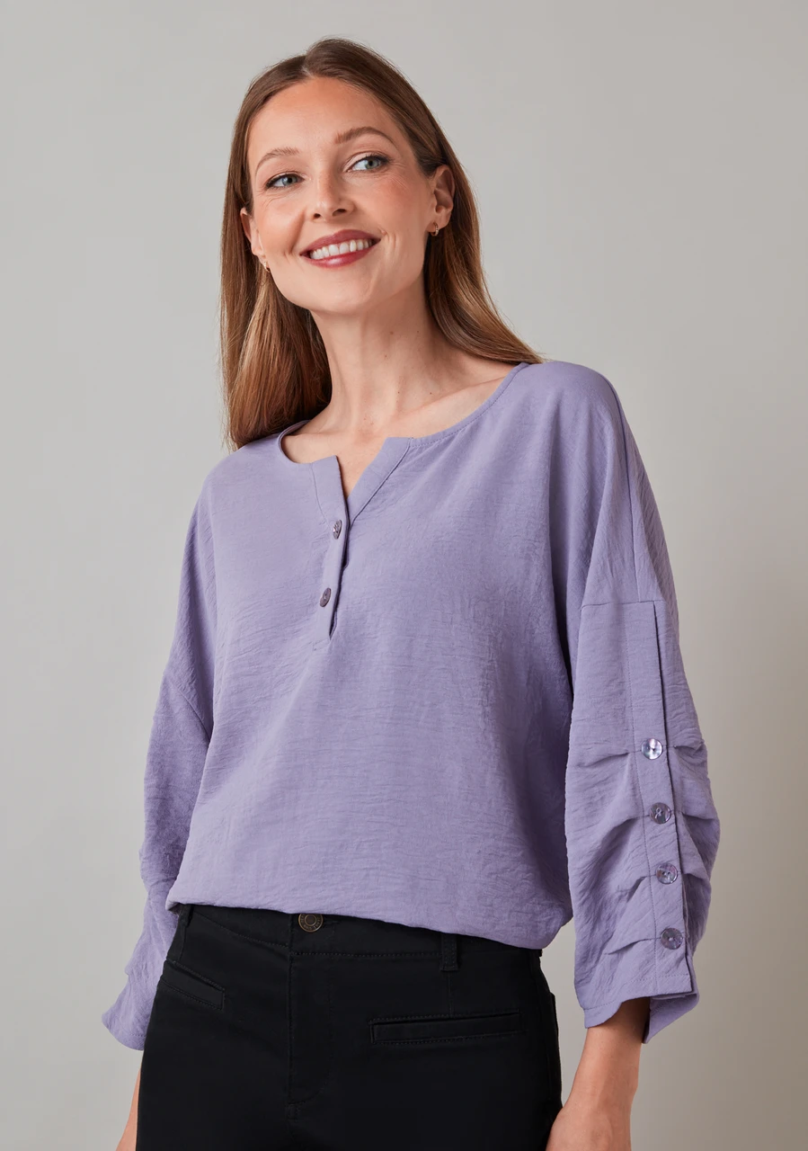 3/4 Sleeve Button Detail Split Neck Blouse in Lavender