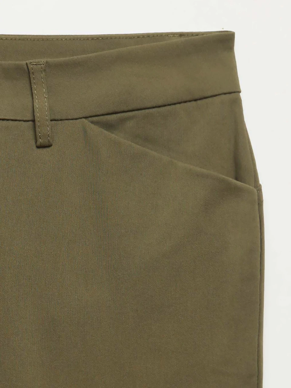 Christy Ankle Length Pant in Moss