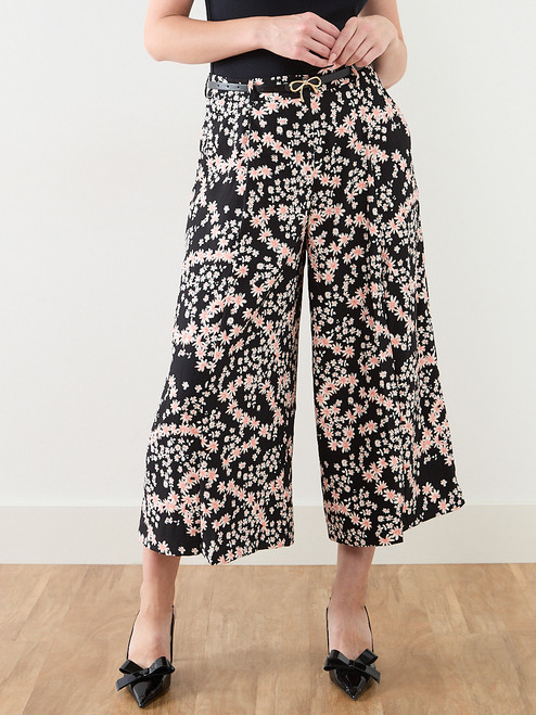 Wide Leg Pleated Crop Pant