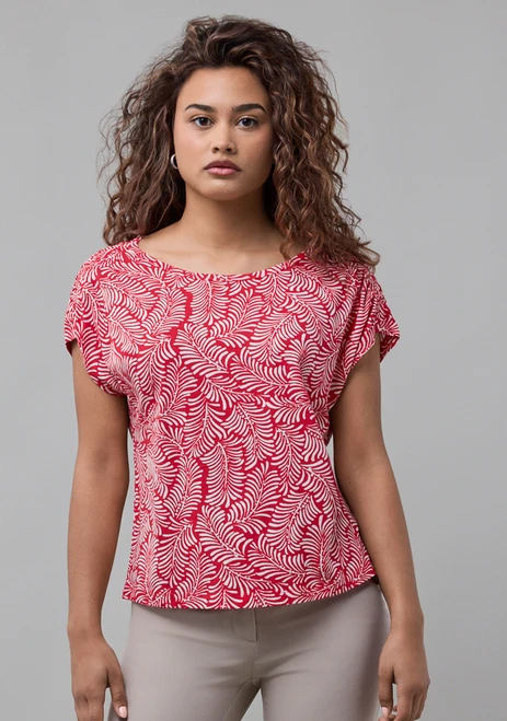 Rouched Shoulder Boat Neck Tee in Crimson Leaf