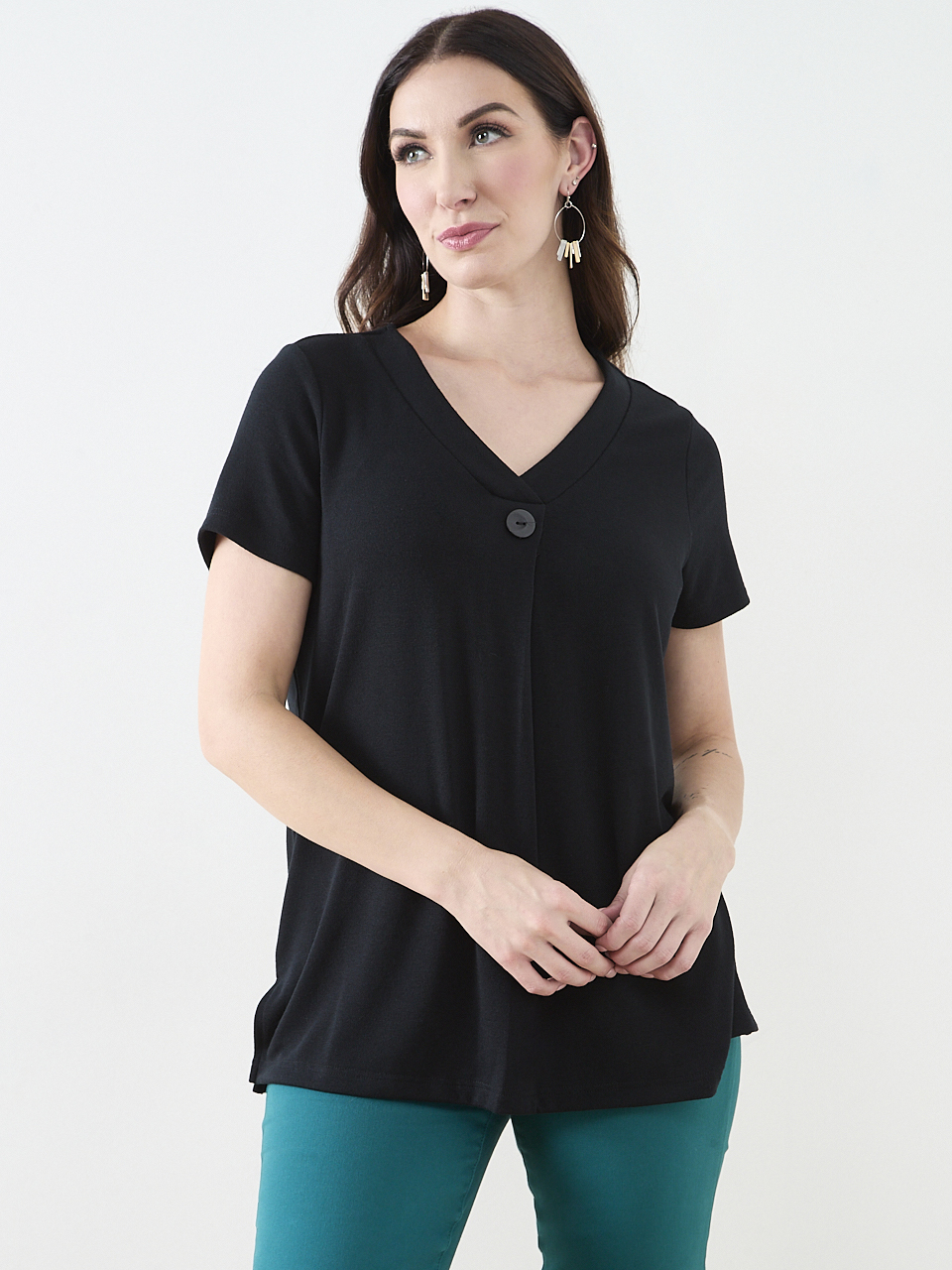 Black Short Sleeve Lightweight Knit Tunic | Cleo